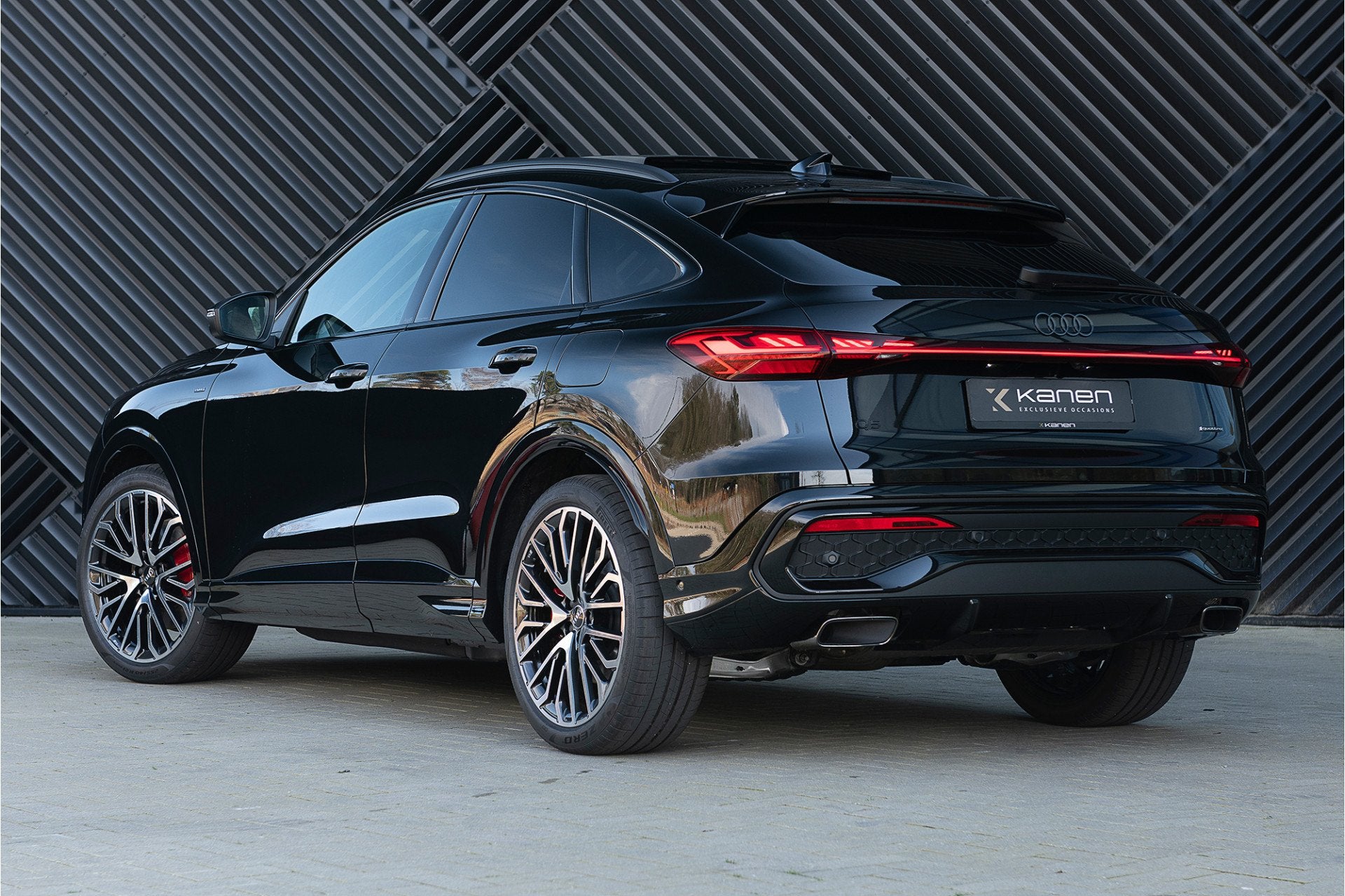 Audi Q5 Sportback 2.0 e-hybrid quattro 270 KW S edition Comp, Auto's, Audi, Automaat, Gebruikt, Zwart, 4 cilinders