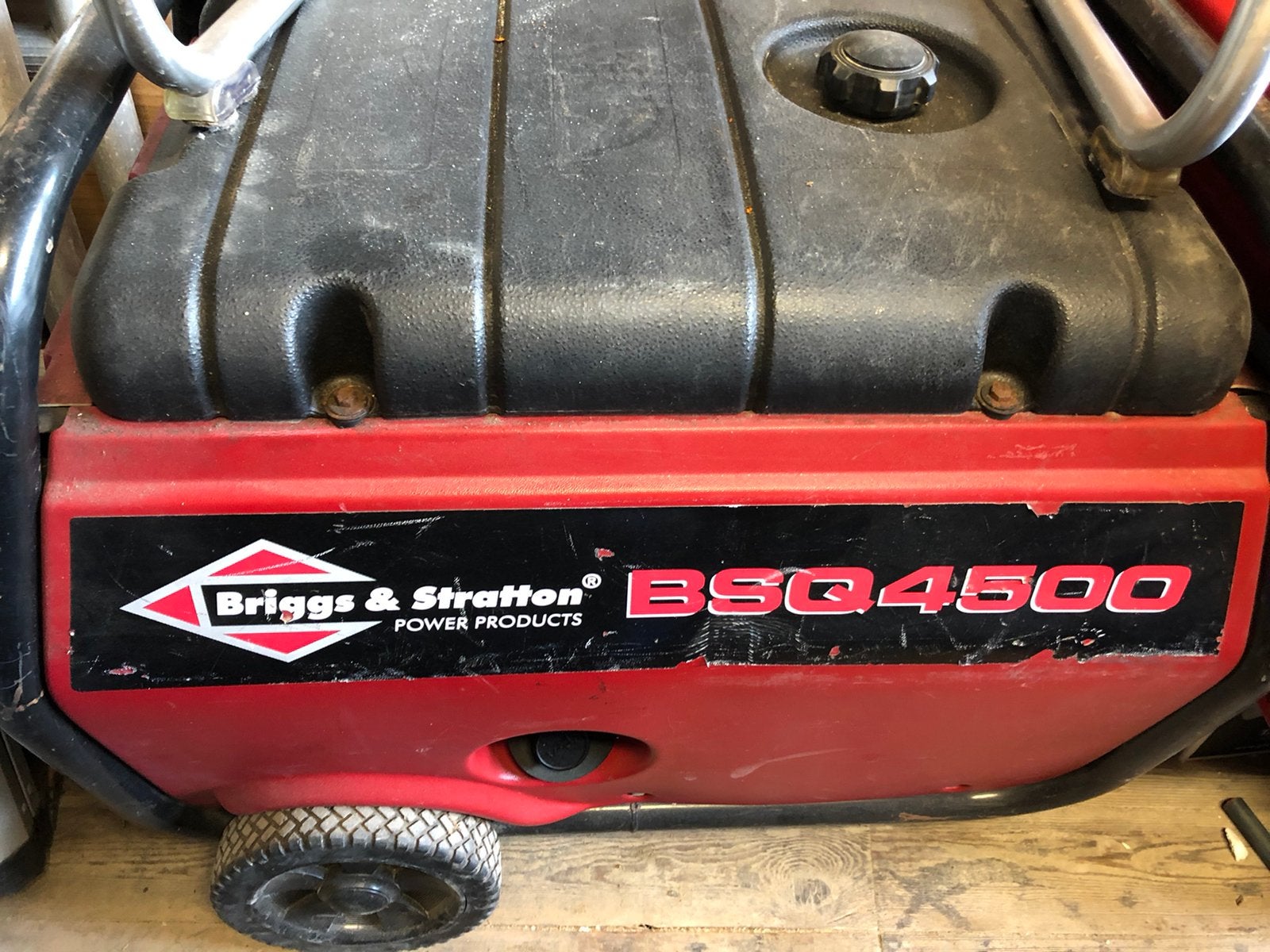Briggs & straten aggregaat, Doe-het-zelf en Verbouw, Ophalen, Gebruikt, Minder dan 5 kVA, Benzine