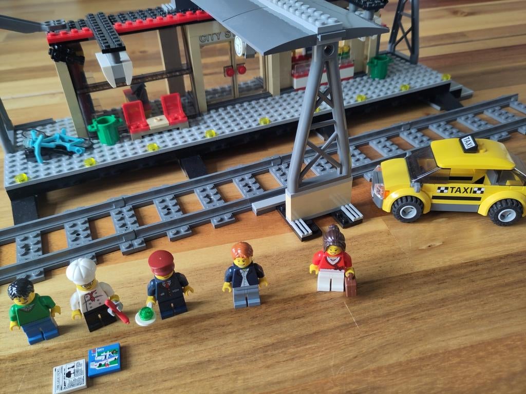 lego treinstation 60050, Kinderen en Baby's, Speelgoed | Duplo en Lego, Ophalen of Verzenden, Zo goed als nieuw, Complete set