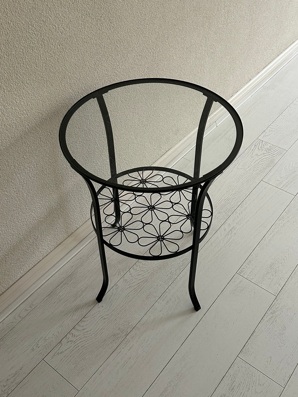 Bijzettafel İkea, Minder dan 55 cm, Rond, Zo goed als nieuw, Ophalen
