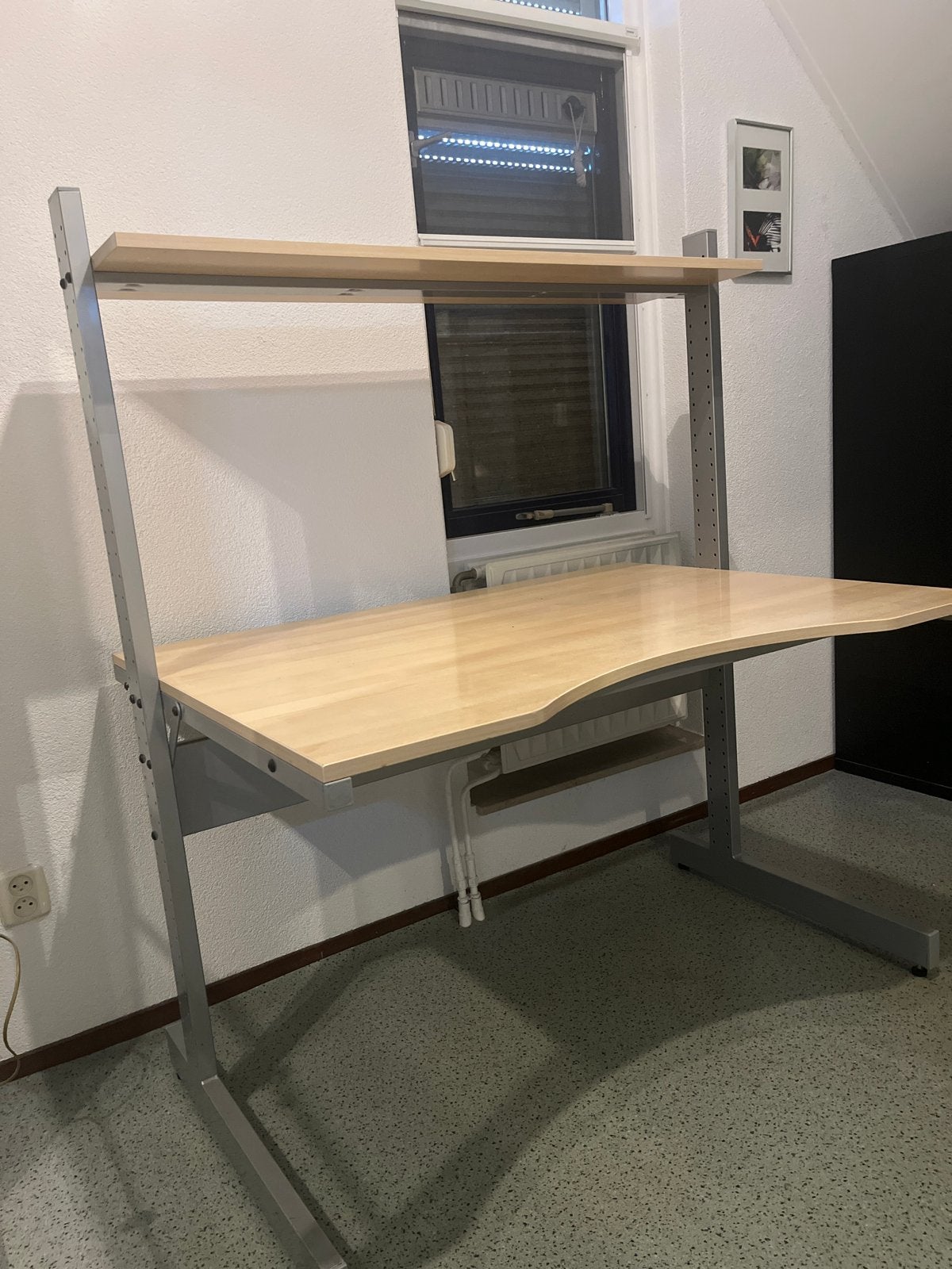 In hoogte verstelbaar bureau met opzetstuk, Huis en Inrichting, Ophalen, Overige typen, Gebruikt, Hout