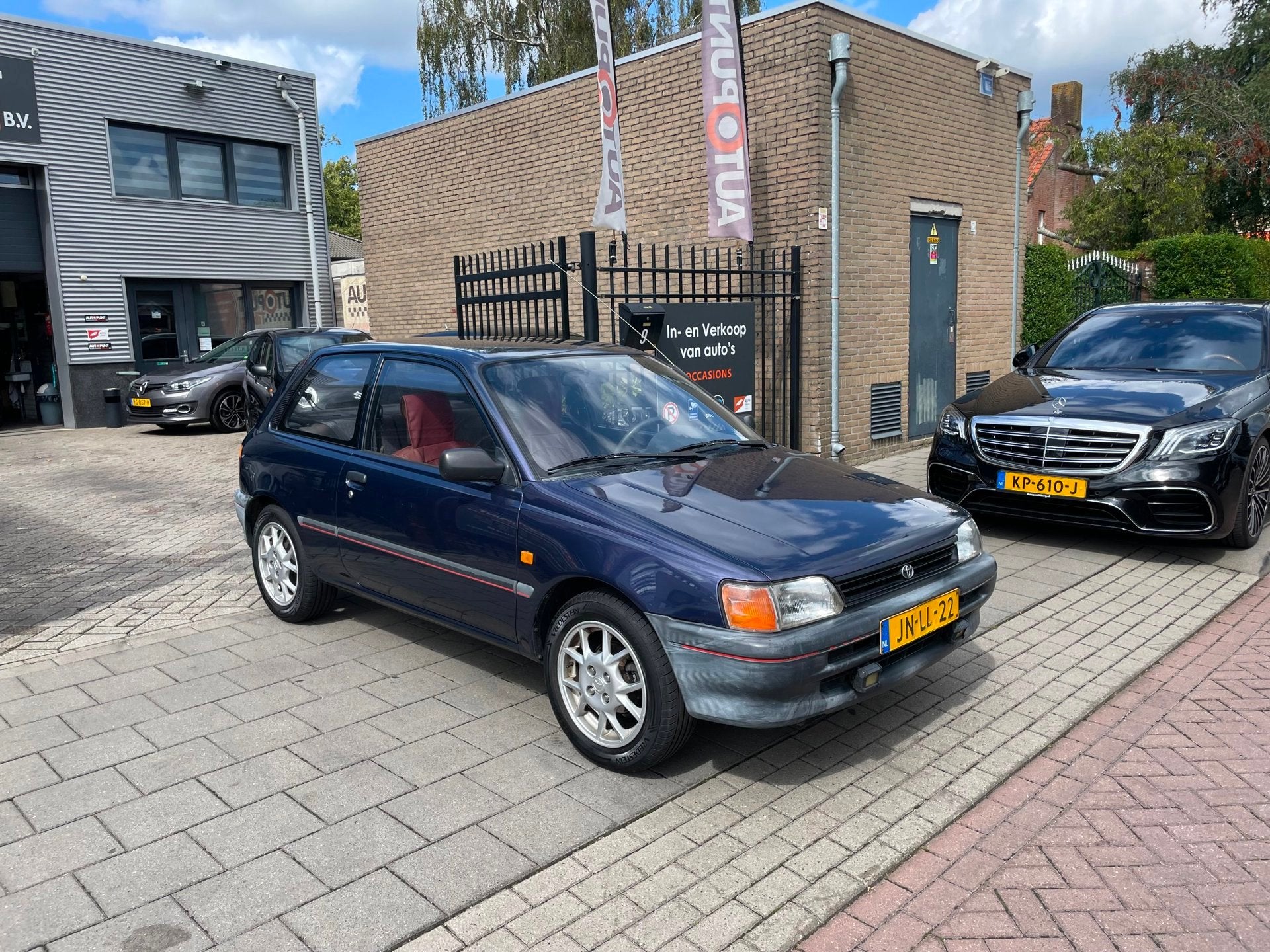 Toyota Starlet 1.3i 3e Eigenaar! Automaat NAP APK, Metallic lak, Gebruikt, 4 cilinders, Starlet