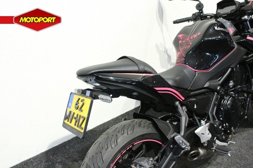 Kawasaki Z650 ABS PERFORMANCE, Motoren, Motoren | Kawasaki, Bedrijf, Naked bike