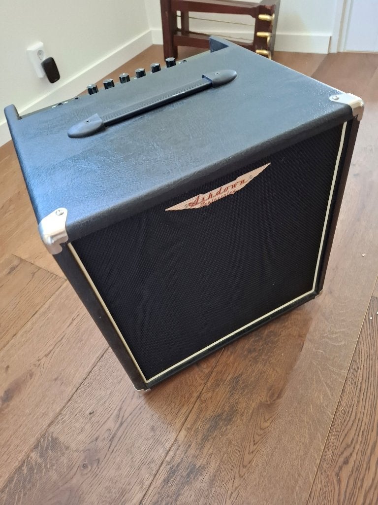 Basgitaar set, Muziek en Instrumenten, Ophalen, Zo goed als nieuw, Elektrisch