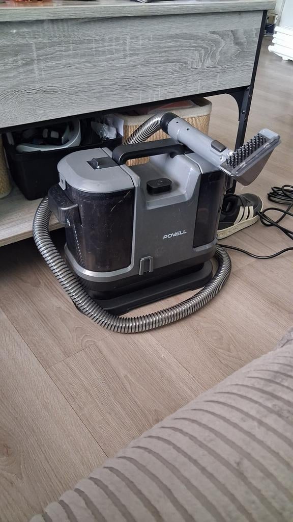 Tapijtreiniger, Ophalen of Verzenden, Zo goed als nieuw