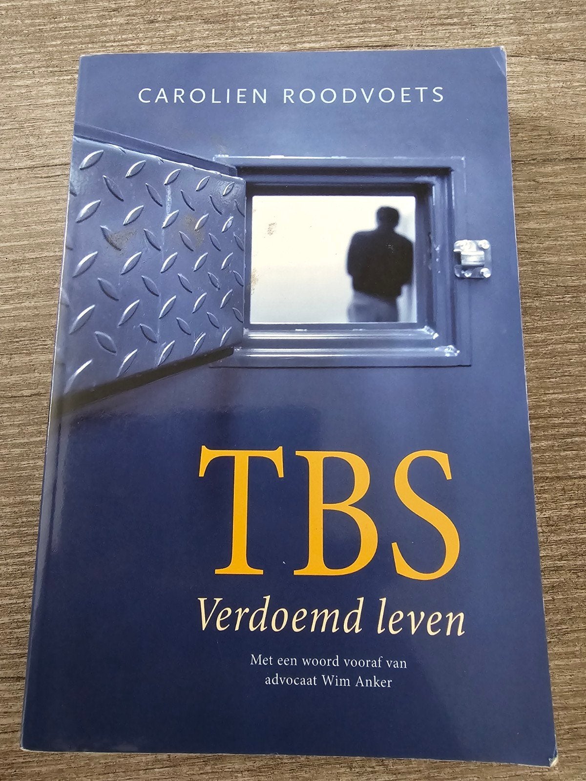 TBS: Verdoemd leven - Carolien Roodvoets, Ophalen of Verzenden, Gelezen, Carolien Roodvoets