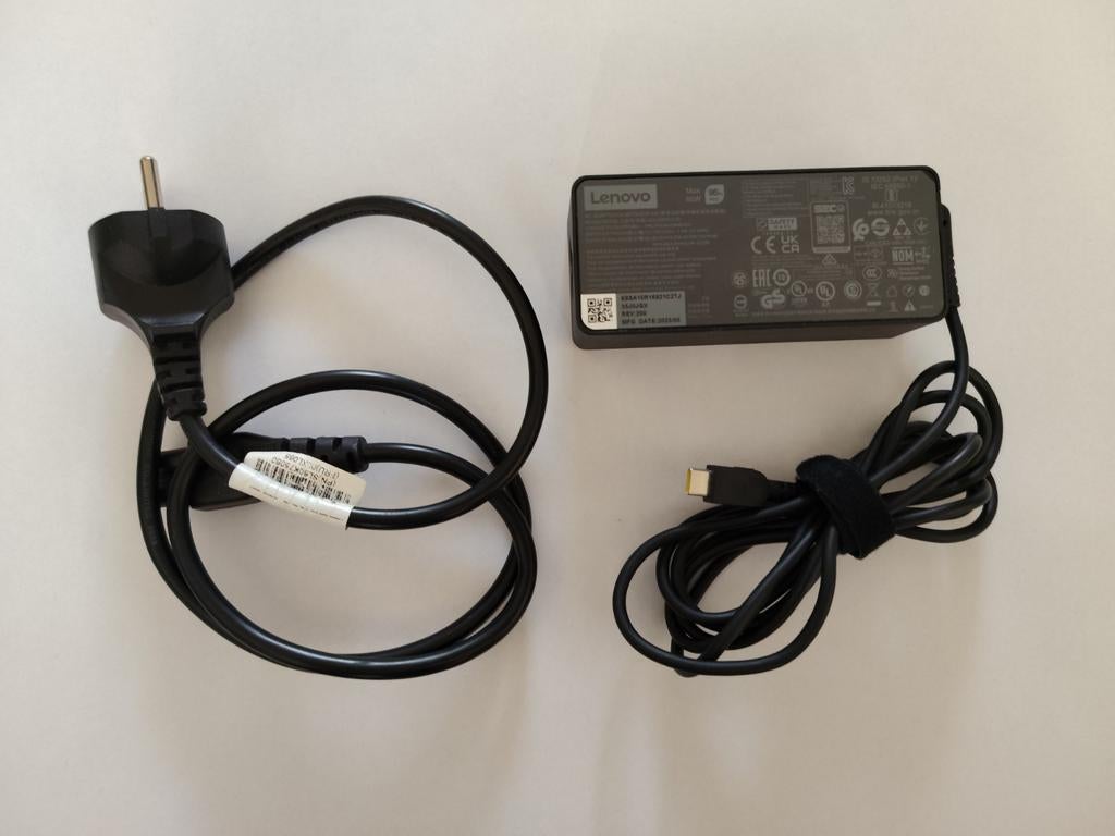 Lenovo 65W USB-C Oplader - ADLX65YCC3D, Computers en Software, Laptop-opladers, Ophalen of Verzenden, Zo goed als nieuw, Lenovo