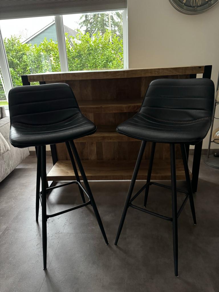 MANGOhouten bartafel met 2 barkrukken, Ophalen, Zo goed als nieuw, Inclusief barstoelen