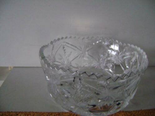 Prachtige koekschaal met getande bovenkant 15cm hoog, Schaal, Rond, Ophalen of Verzenden, Glas