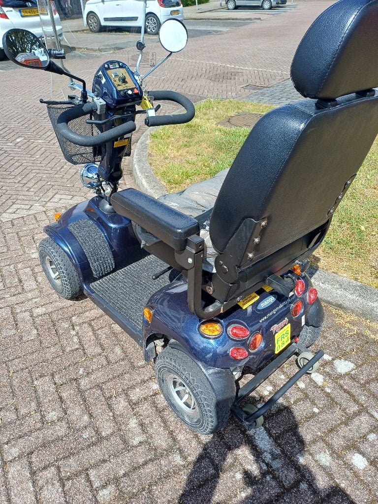 Scootmobiel, Ophalen, 10 km/u of minder, Zo goed als nieuw, Mango