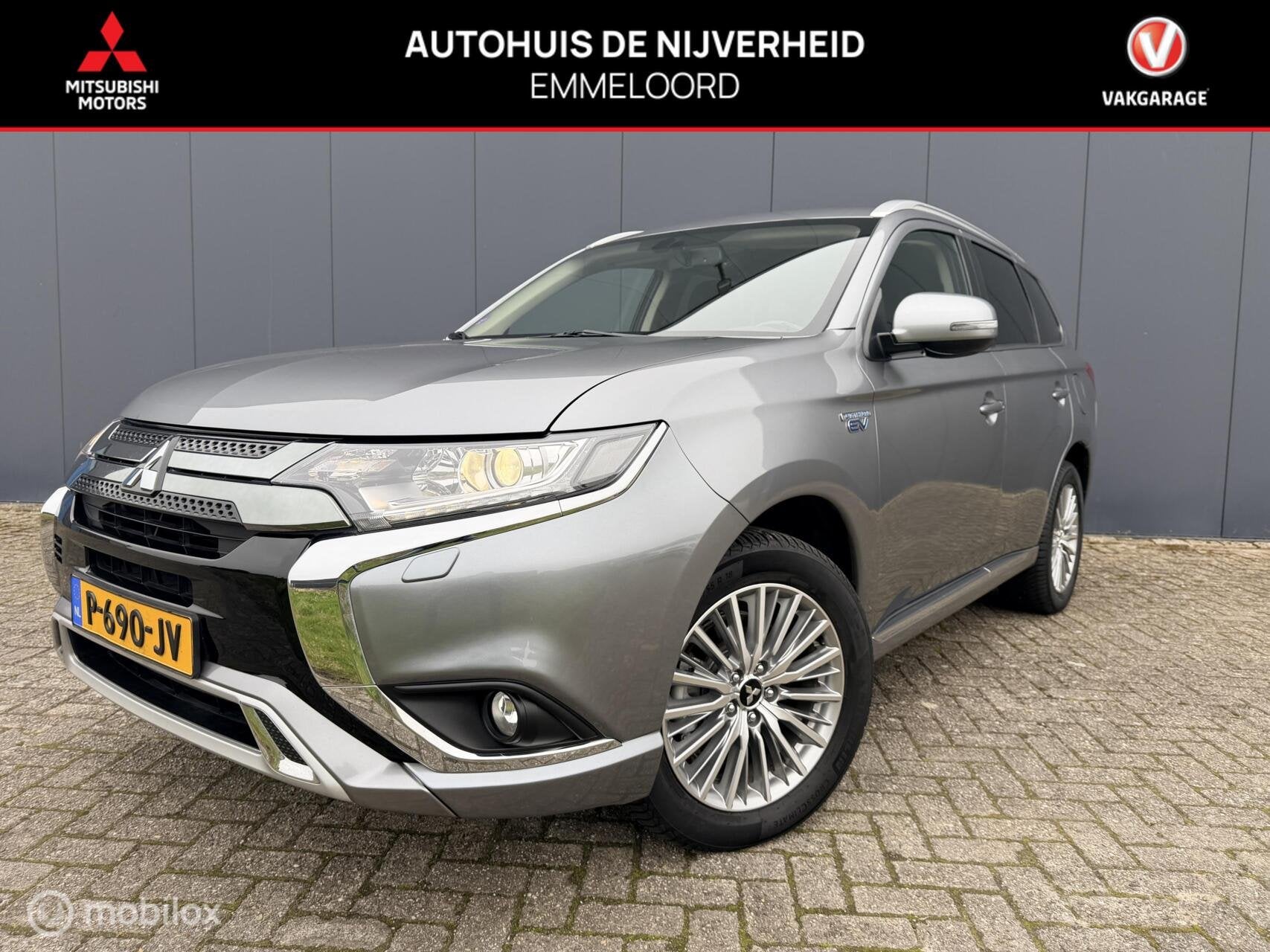Mitsubishi Outlander 2.4 PHEV Pure+ |trekhaak | allseason |, Auto's, 12 maanden, 4 cilinders, 120 €/maand, Plug-in hybride