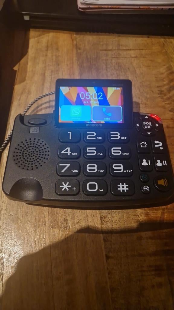 Maxcom MM42D SE Senioren telefoon met whatsapp, Ophalen of Verzenden, Zo goed als nieuw, 1 handset