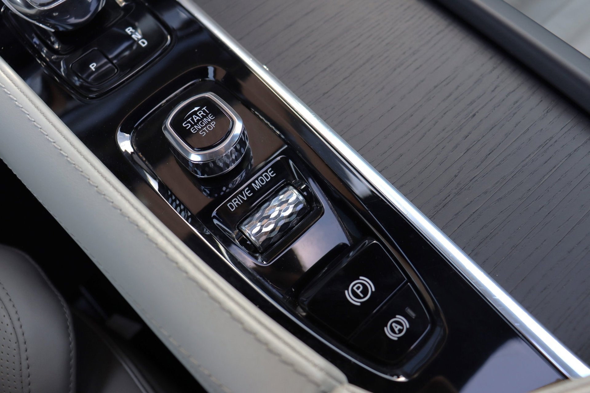 Foto 49 van Volvo XC90 2.0 T8 Twin Engine AWD Inscription Intro Edition