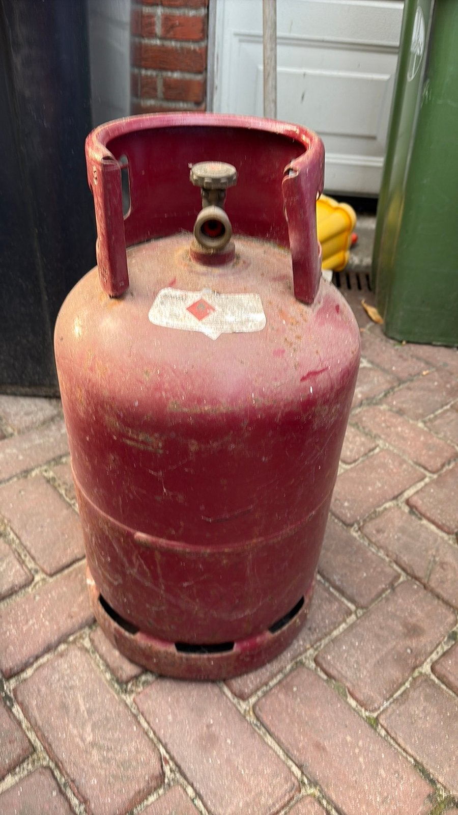 Benegas gasfles, Ophalen, Zo goed als nieuw