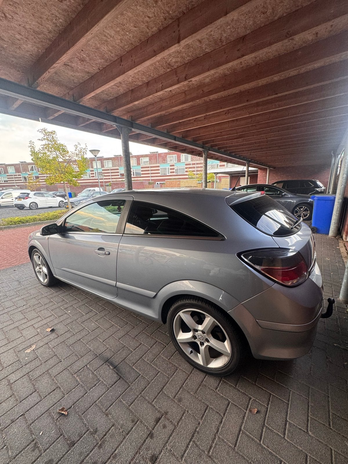 Opel Astra 1.6 16V GTC 85KW 2007 Grijs, Auto's, Voorwielaandrijving, 15 km/l, 625 kg, 4 cilinders