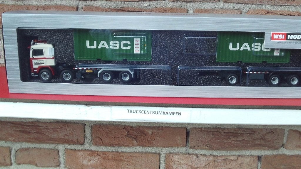 WSI  Volvo  F12  8 x 2  van  N.  Mijnders., Ophalen of Verzenden, Nieuw, Bus of Vrachtwagen, Wsi