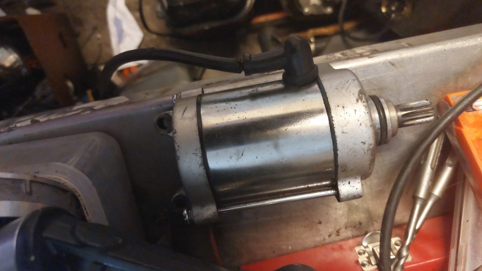 Startmotor voor quad, Ophalen