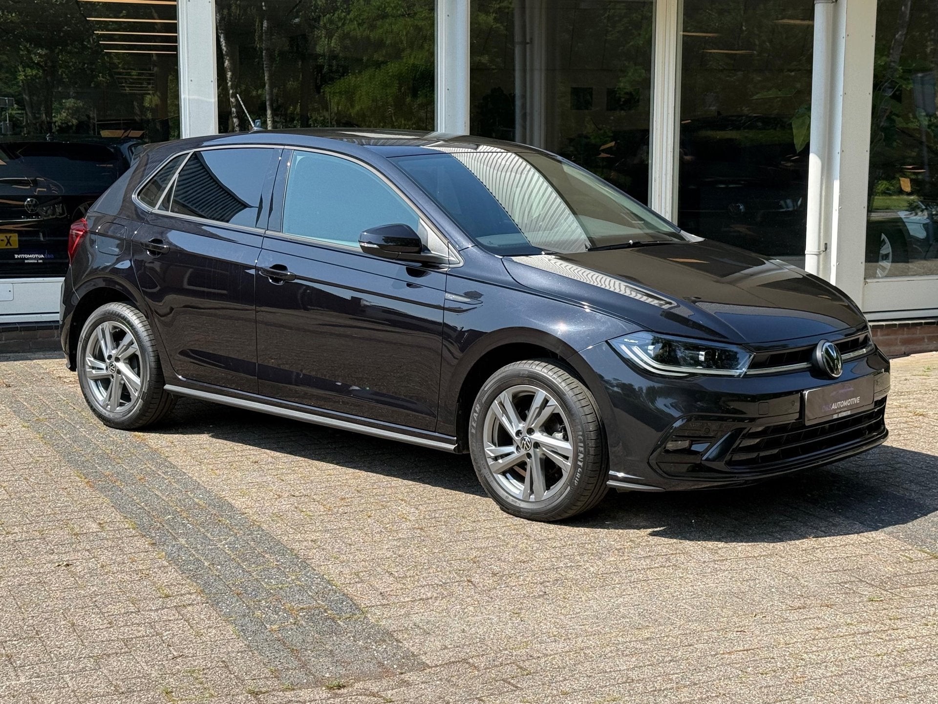Foto 4 van Volkswagen POLO 1.0 TSI R-Line Edition