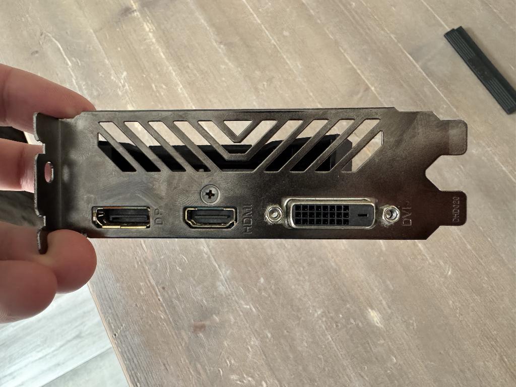 GeForce GTX 1050 D5 2G - rev1.1, Computers en Software, Videokaarten, PCI-Express 3, HDMI, Ophalen of Verzenden, Nvidia