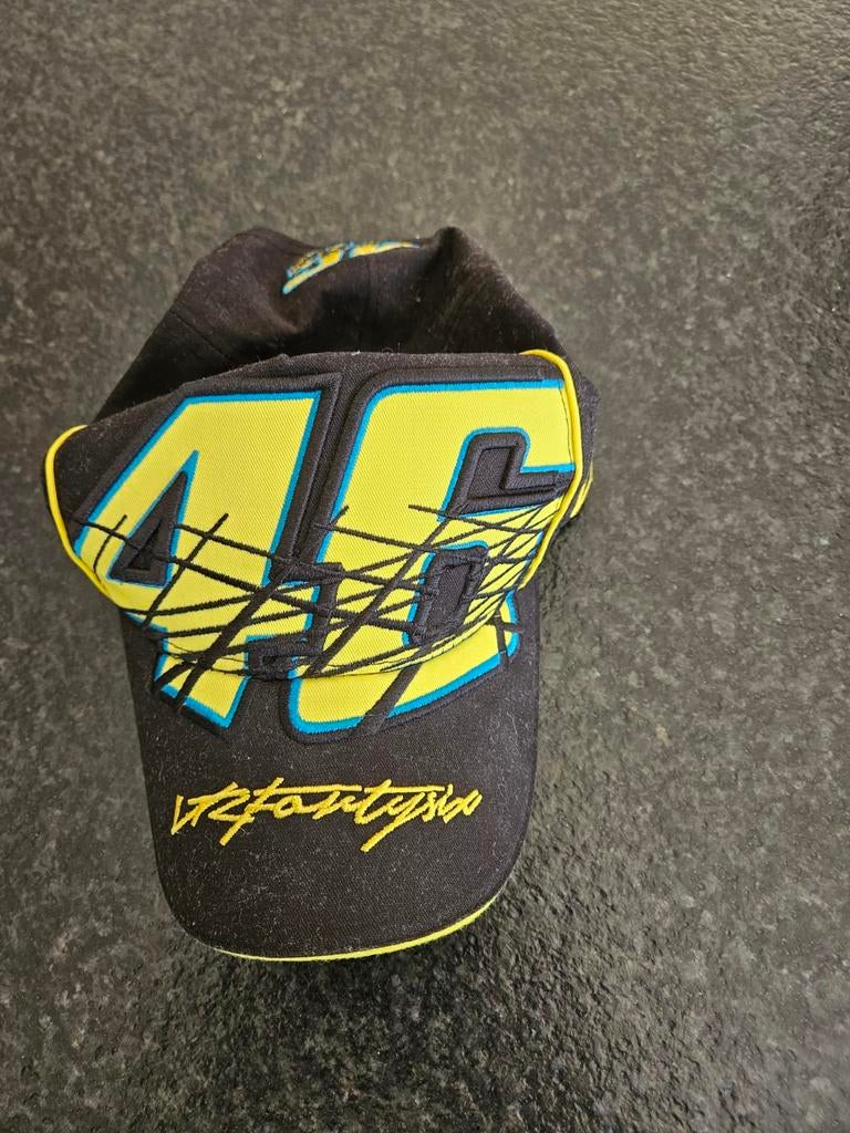 Petje Valentino rossi, Ophalen, Auto's