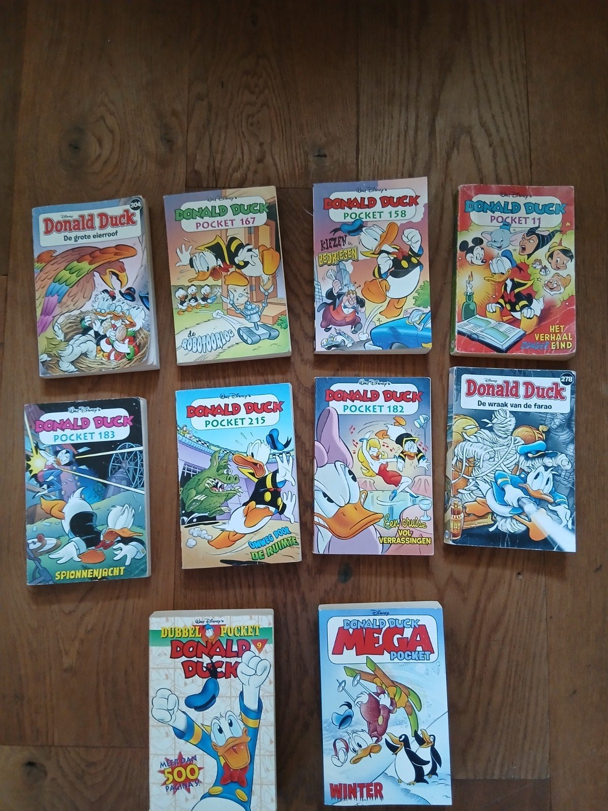 10 Donald Duck pockets, Gelezen, Europa, Ophalen of Verzenden, Meerdere comics