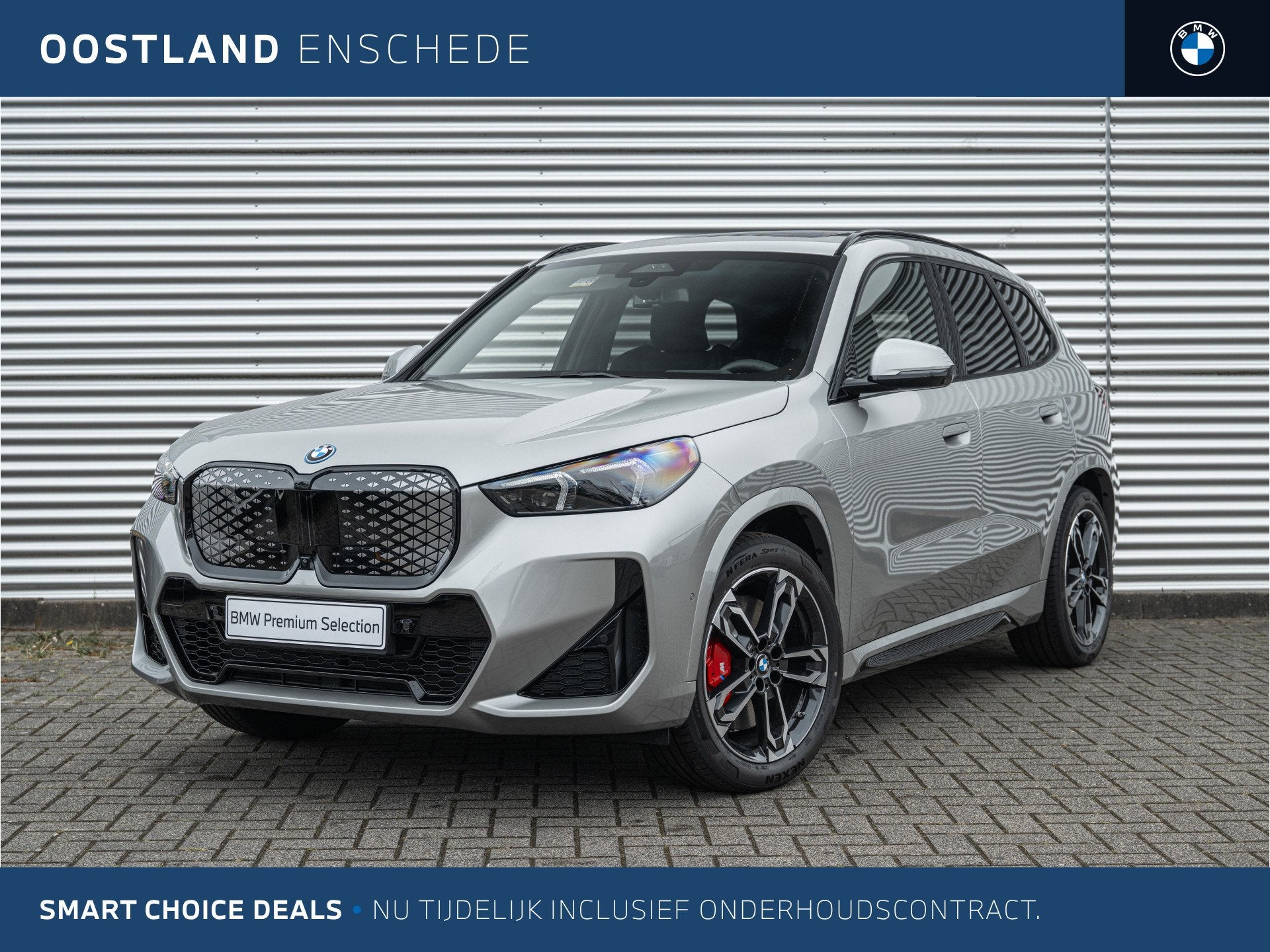 BMW iX1 eDrive20 M Sport / Trekhaak / Panoramadak / Sportsto, Auto's, Stoelverwarming, Met garantie (alle), 24 min, Origineel Nederlands