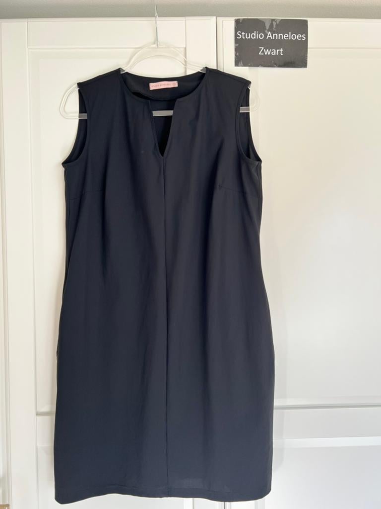 Studio anneloes caro summer jurk M zwart travelstof, Kleding | Dames, Jumpsuits, Maat 38/40 (M), Zwart, Ophalen of Verzenden, Zo goed als nieuw