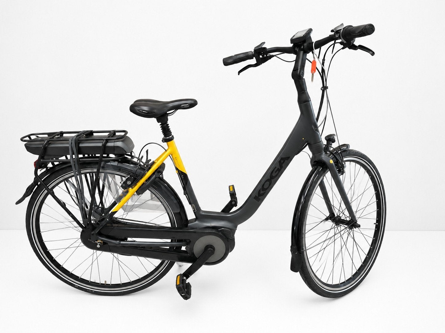 KOGA E-bike – Bosch Middenmotor – Framemaat 53 cm, 53 tot 56 cm, Versnellingen, Zo goed als nieuw, Ophalen