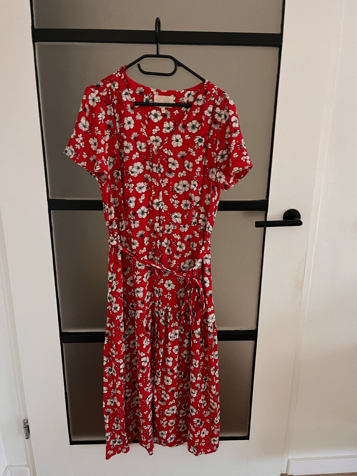Phase Eight jurk - Maat M (UK 12) —, Kleding | Dames, Jurken, Maat 38/40 (M), Ophalen of Verzenden, Zo goed als nieuw, Rood