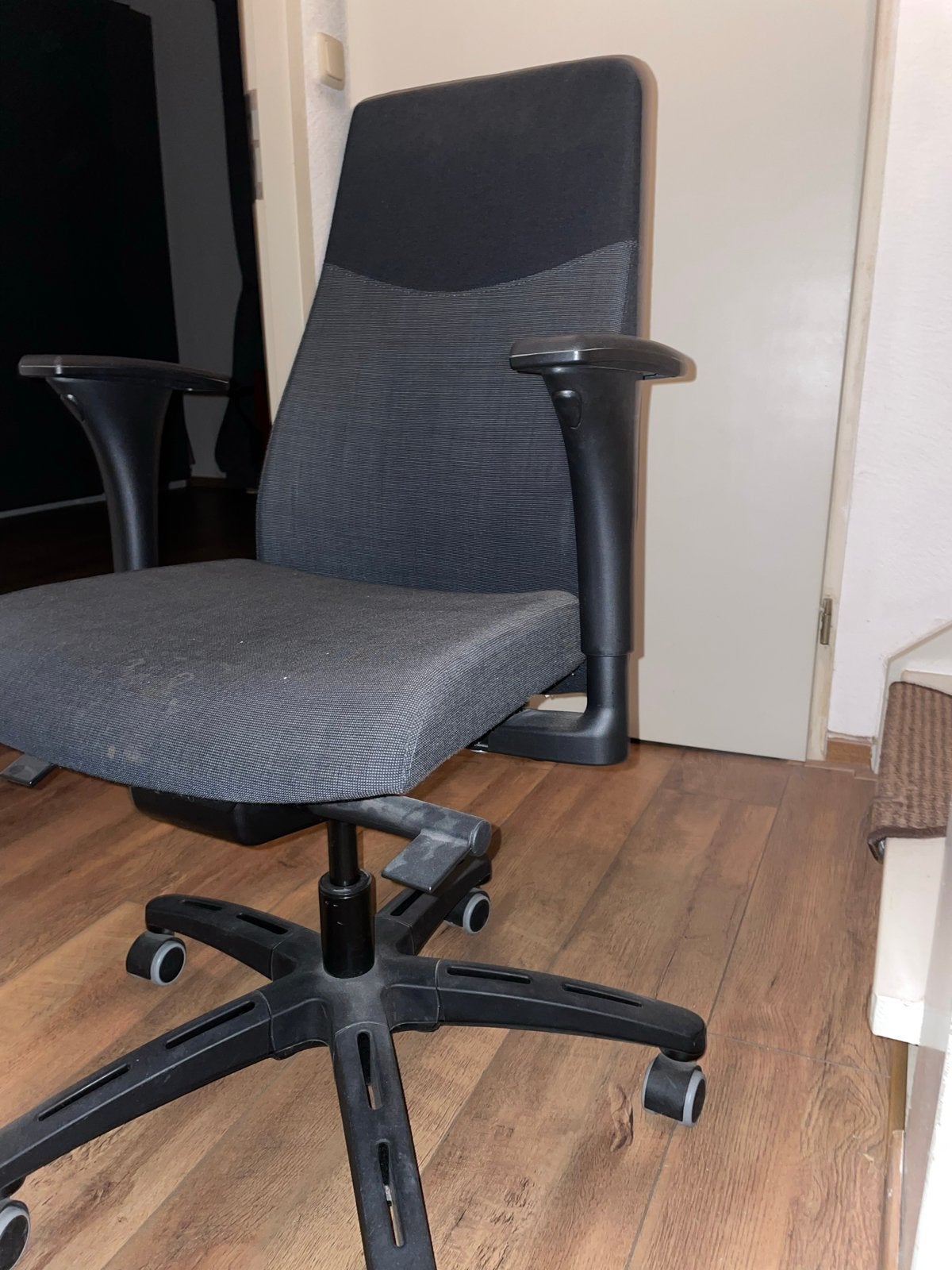 Comfortabele Bureaustoel - Grijs/Zwart, Ophalen, Gebruikt, Grijs, Bureaustoel