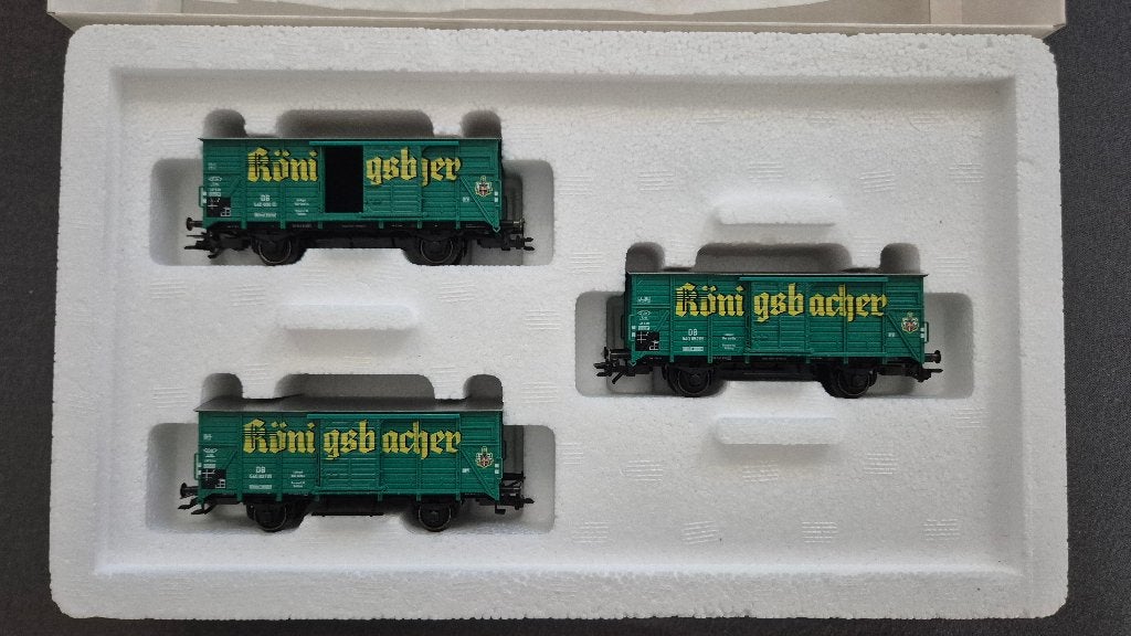 Märklin 48781 wagenset Königsbacher DB, Hobby en Vrije tijd, Wisselstroom, Wagon, Ophalen of Verzenden, Zo goed als nieuw
