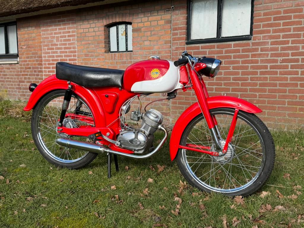 DEMM 1963 UNIFICATO SPORT 49CC, Fietsen en Brommers, Brommers | Oldtimers, Maximaal 45 km/u, 49 cc, 3 versnellingen, Ophalen