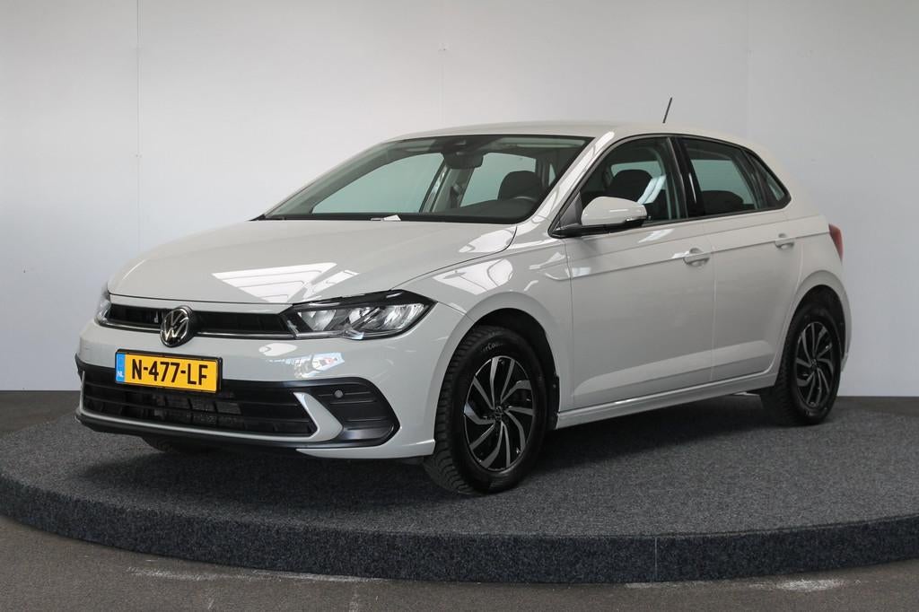 Volkswagen Polo 1.0 TSI Life|Rijklaar prijs|Camera|LED|Carpl, 12 maanden, Stof, Gebruikt, 1072 kg