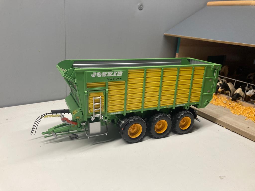 Mooie joskin silagewagen, Ophalen of Verzenden, Zo goed als nieuw, Tractor of Landbouw, Universal Hobbies