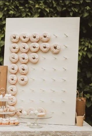 Donutbord donutwall (te huur), Ophalen, Zo goed als nieuw, Overige