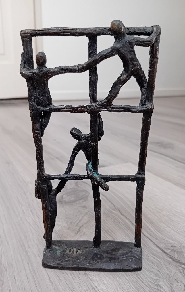 Spelende kinderen “Samenspel”beeldje, Antiek en Kunst, Verzenden
