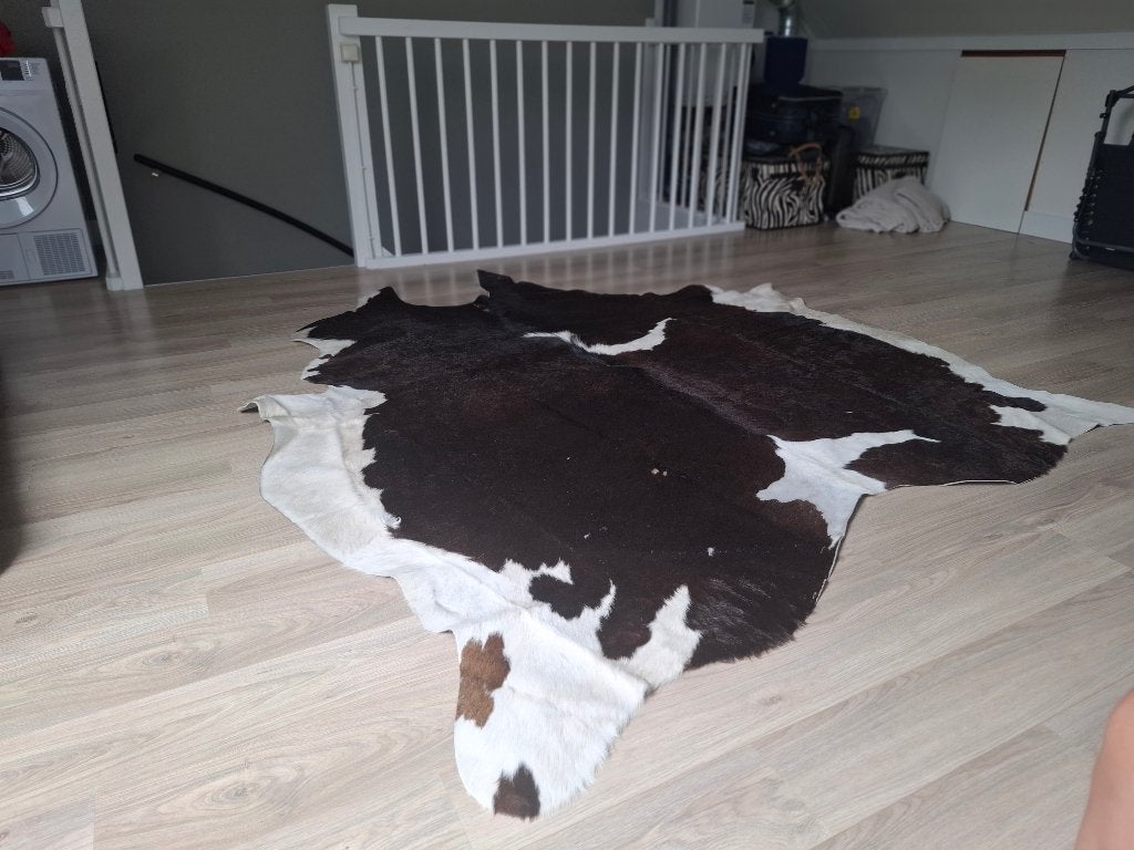Vloerkleed koeienhuid zwart/wit, Ophalen, Gebruikt, Overige stijlen, Meerkleurig
