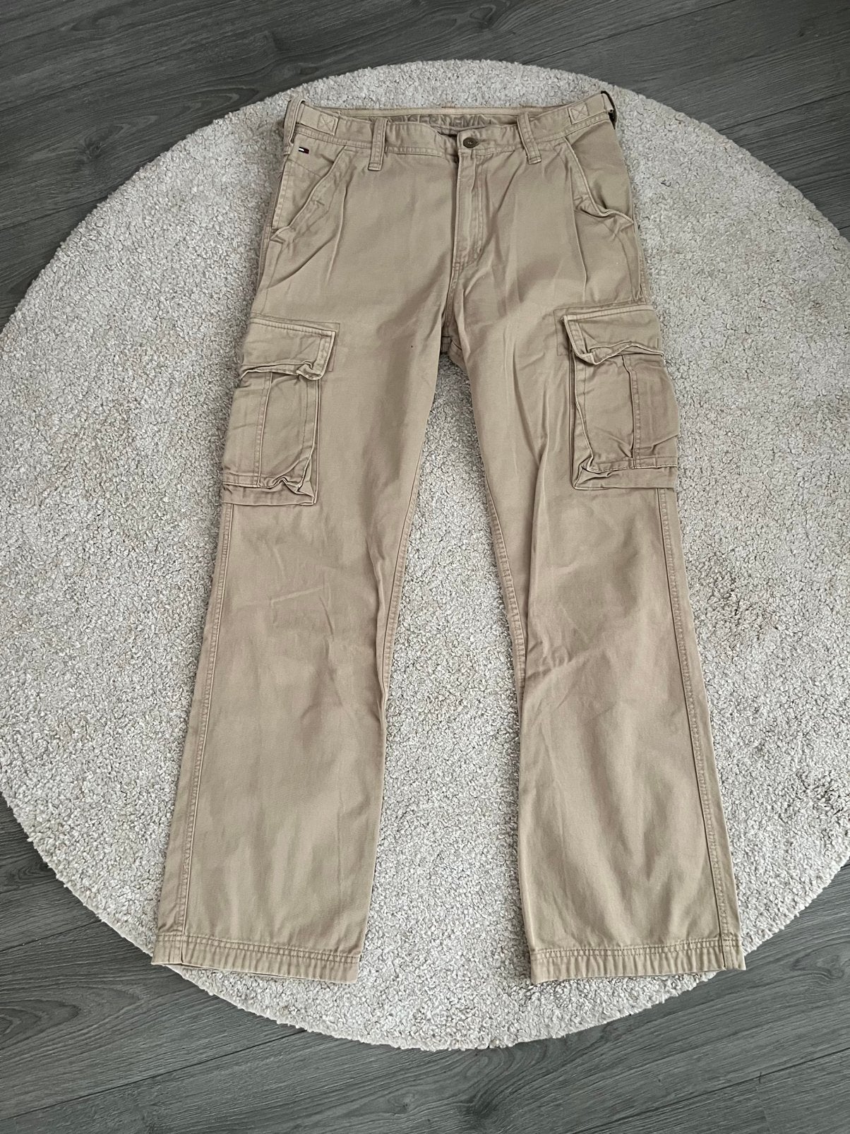 Tommy Hilfiger Walden Cargo Worker Khaki W32 L34, Kleding | Heren, Verzenden, Gedragen, Maat 52/54 (L), Overige kleuren