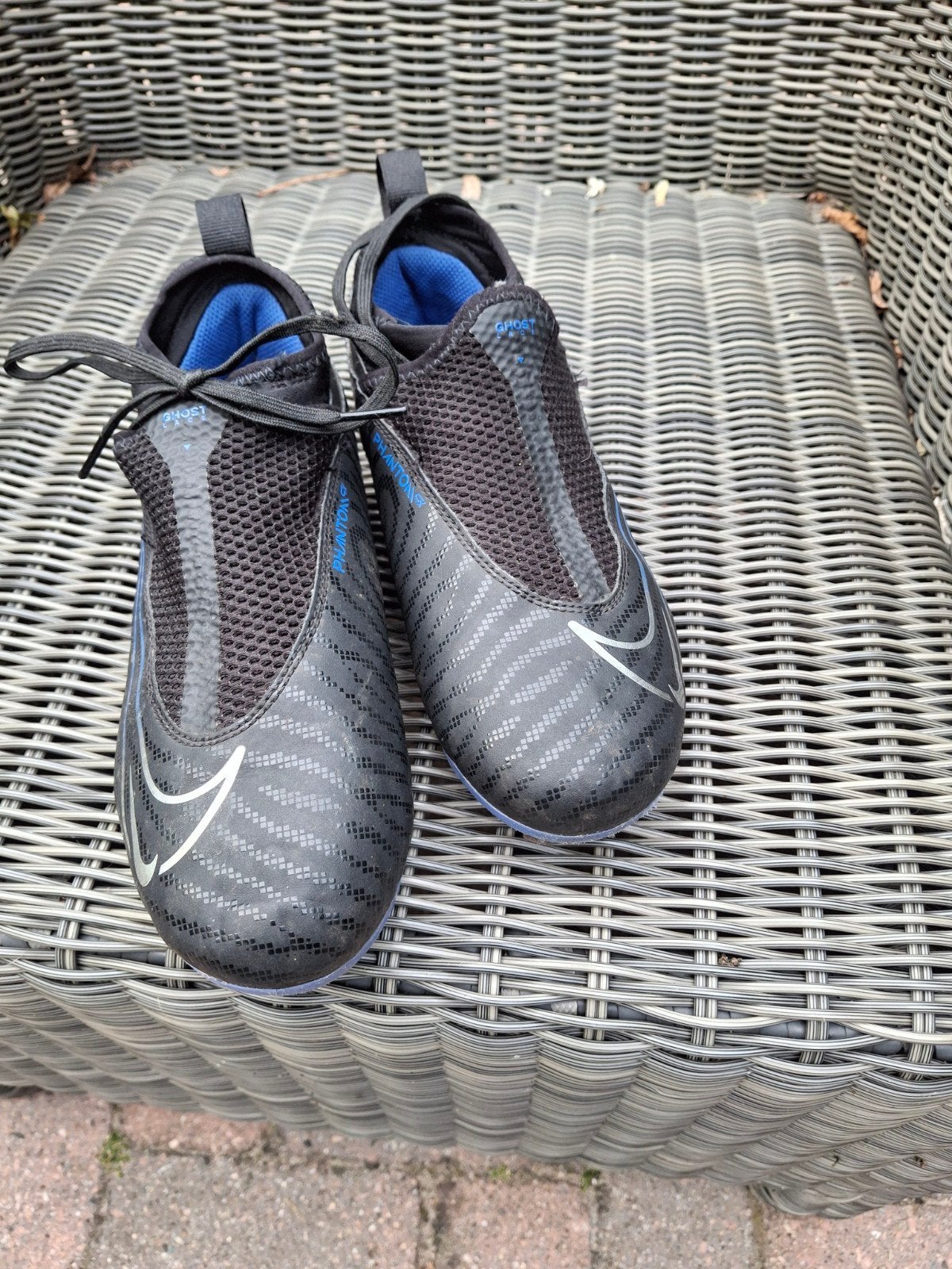 Nike phantom voetbalschoenen maat 36,5, Sport en Fitness, Voetbal, Maat XS of kleiner, Ophalen, Gebruikt, Schoenen