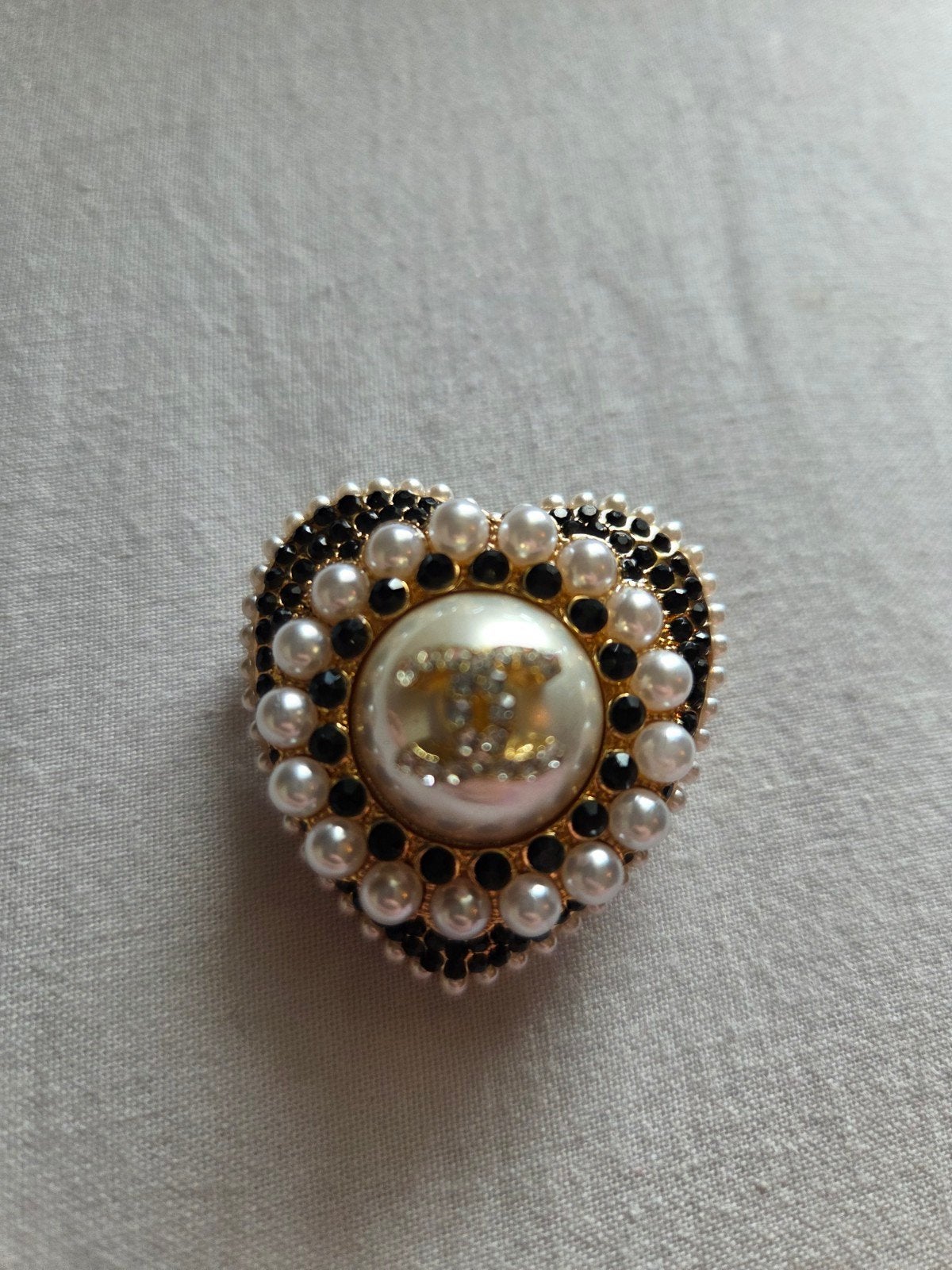Dames broche, Overige materialen, Minder dan 4 cm, Nieuw, Ophalen of Verzenden