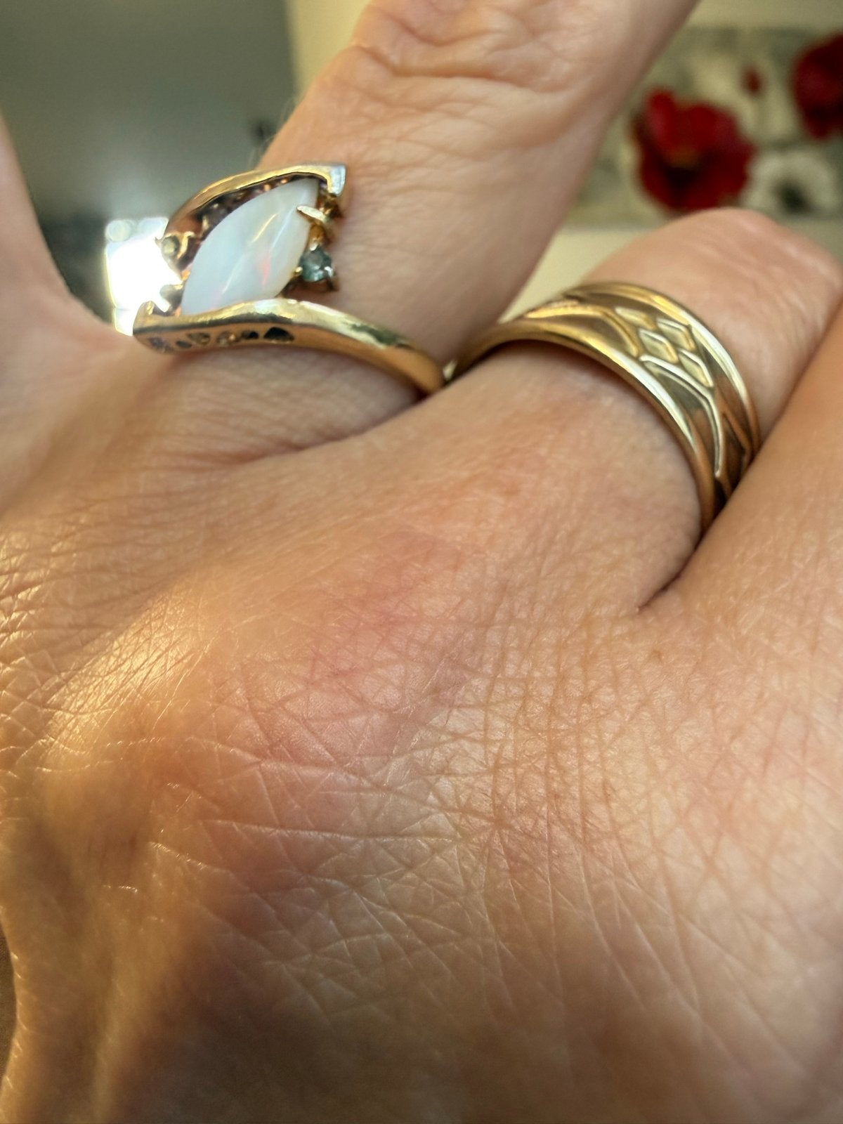 Gouden ring 8 karaat, Sieraden, Tassen en Uiterlijk, Ringen, Gebruikt, Dame, 17 tot 18, Goud, Met edelsteen, Ophalen of Verzenden