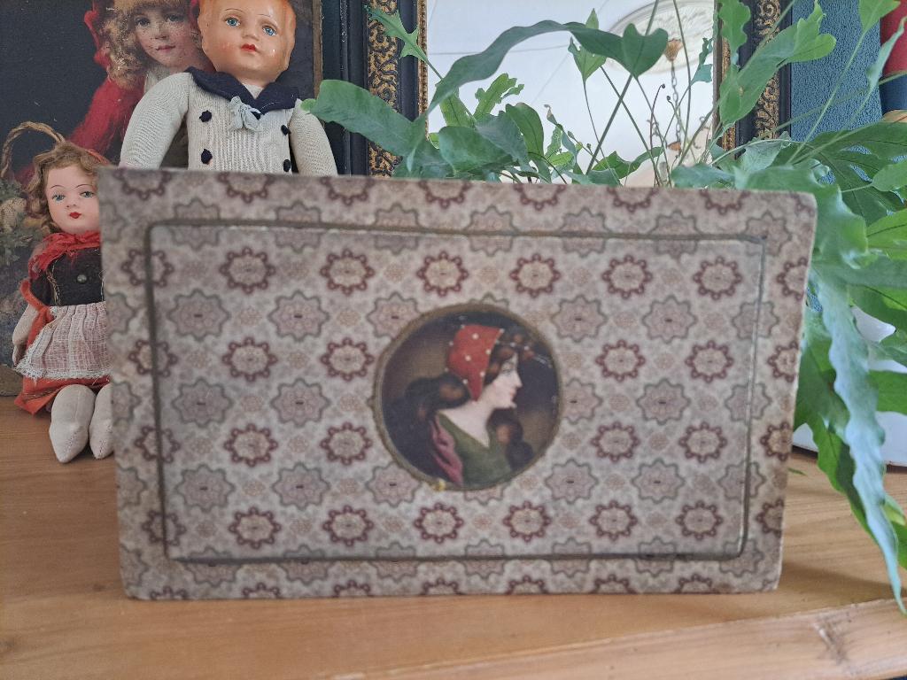 Vintage Franse Stoffen Doos, Antiek en Kunst, Curiosa en Brocante, Ophalen of Verzenden