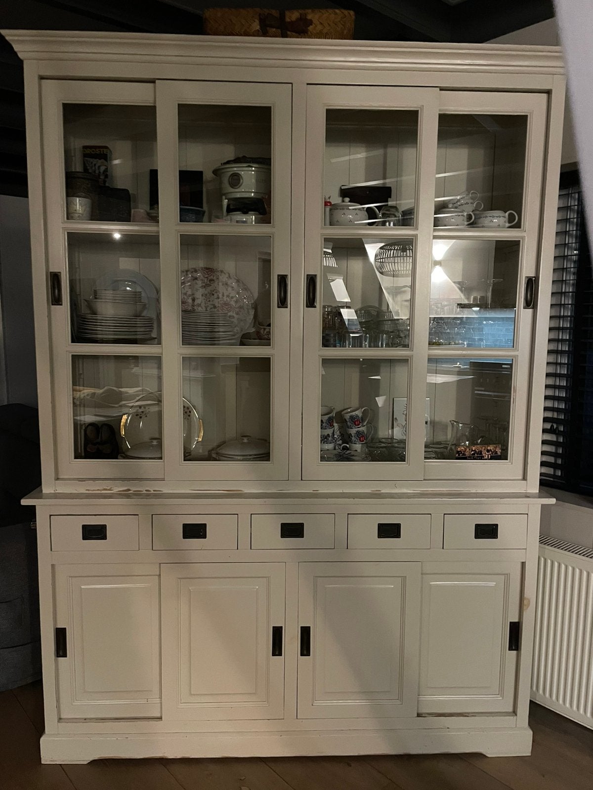 Wiitte buffet kast, Ophalen, Gebruikt, Met deur(en), 200 cm of meer