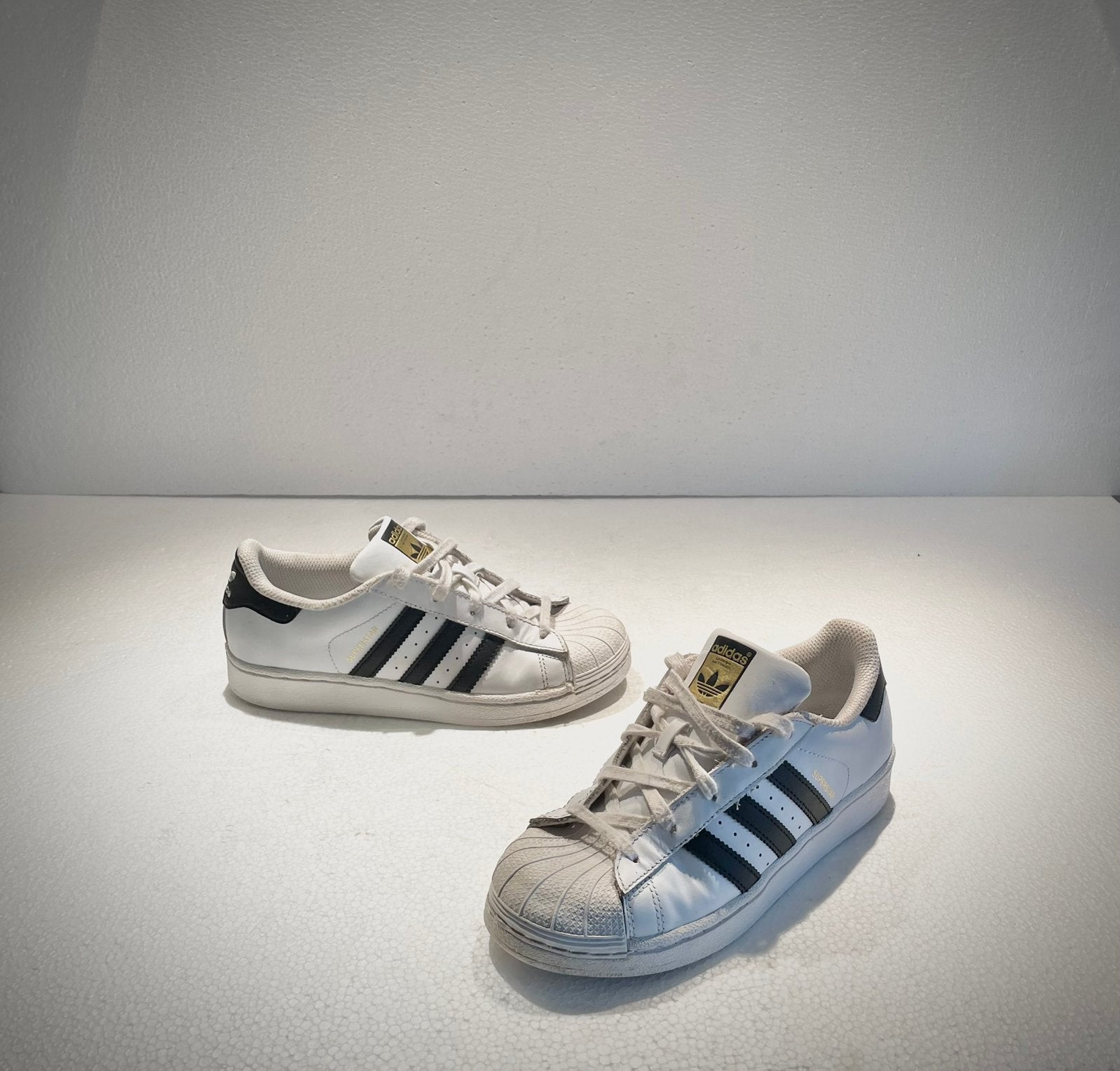 Adidas Originals Superstar sneakers gympen schoenen wit 34, Jongen of Meisje, Schoenen, Ophalen of Verzenden, Zo goed als nieuw