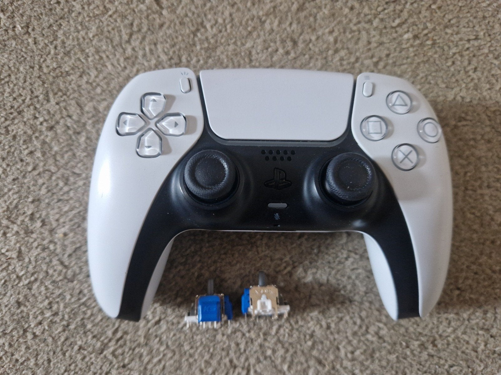 PS5 DualSense Controller Wit - tmr sticks, Ophalen, PlayStation 5, Refurbished, Controller