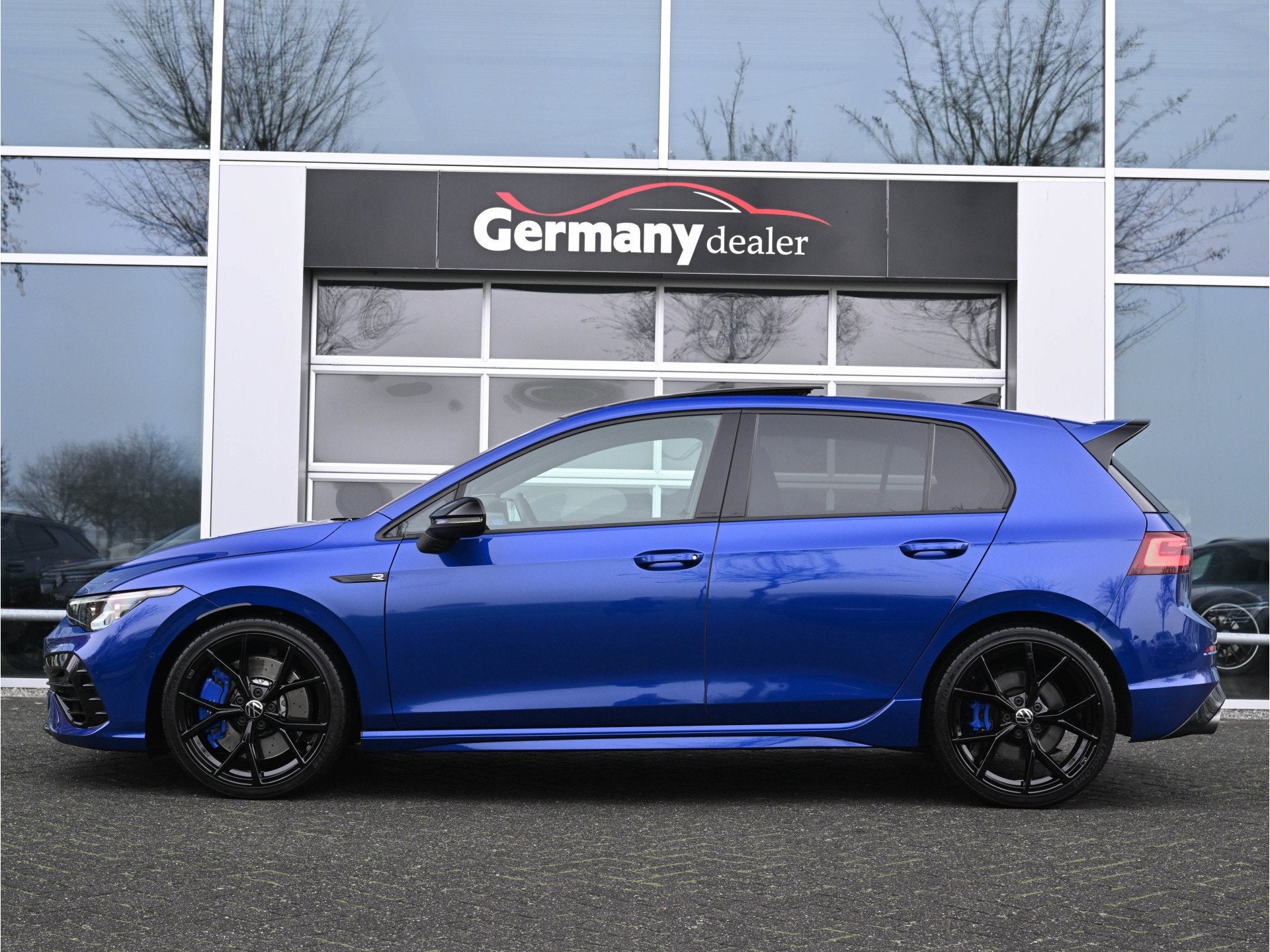 Volkswagen Golf 2.0TSI 320PK R 4Motion Pano H&K Akrapovic Dr, Auto's, Gebruikt, Zwart, 4 cilinders, 1451 kg
