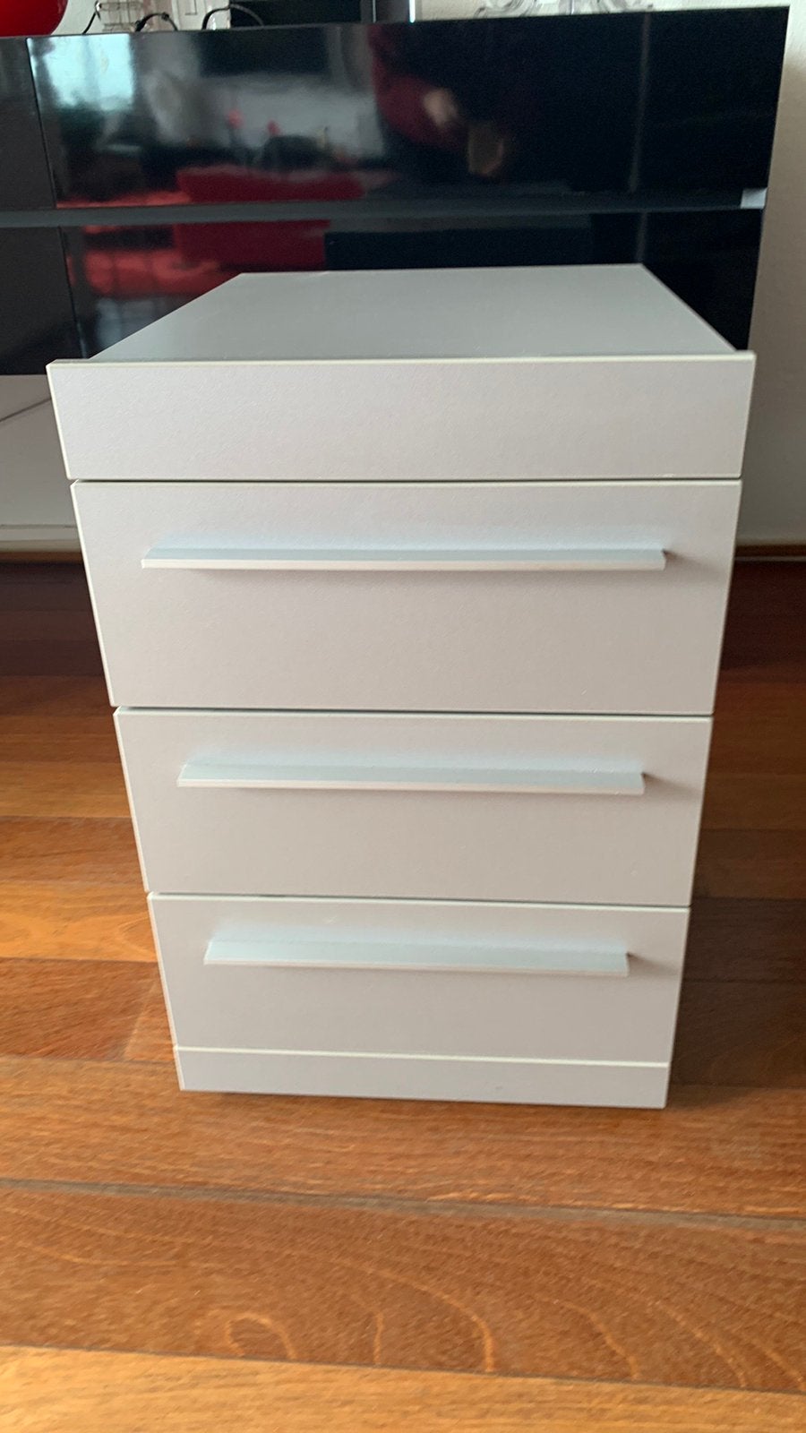 Design ladeblok zilvergrijs, nieuwstaat, verrijdbaar, Huis en Inrichting, Kasten | Ladekasten, Ophalen, Minder dan 50 cm, Zo goed als nieuw