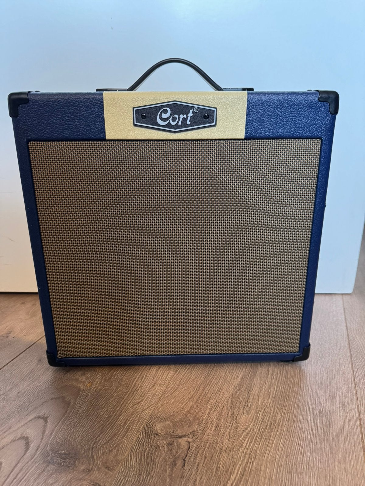 Cort CM30R gitaarversterker 30W – NIEUW / nooit gebruikt, Ophalen, Nieuw, Gitaar, Minder dan 50 watt