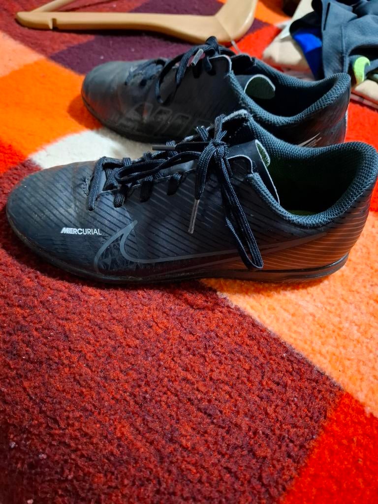 Nike Mercurial zaalvoetbalschoenen - Maat 38.5, Ophalen of Verzenden, Gebruikt, Schoenen