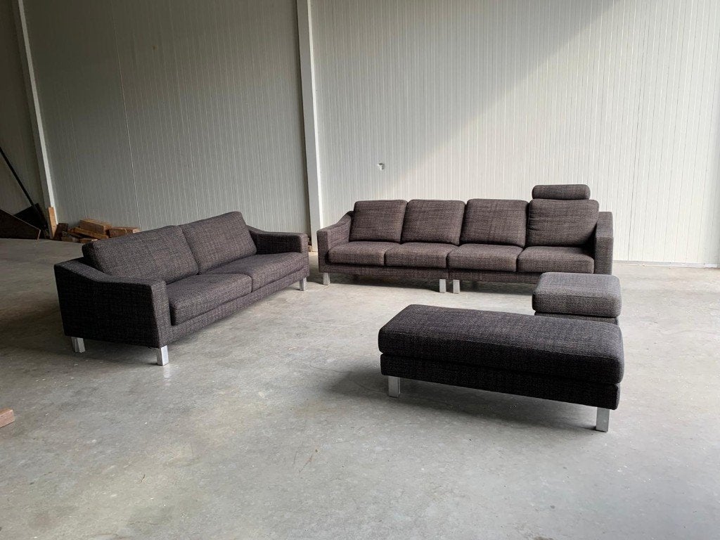 Leolux Bankstel: 4-, 3-, 2- en 1-zits banken (TEAB), Ophalen, 250 tot 300 cm, Gebruikt, Rechte bank